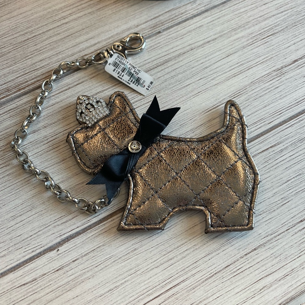 My Flat in London Silver and Chrystal Scottie Dog Quilted Magnet Accessory NWT